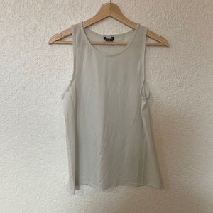 Oiselle Flyout Trail Tank - White/Silver - Size 6 - never worn